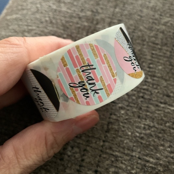 Thank You Stickers Self Adhesive Labels 500 piece, 1” Diameter, NWT, - Picture 7 of 10